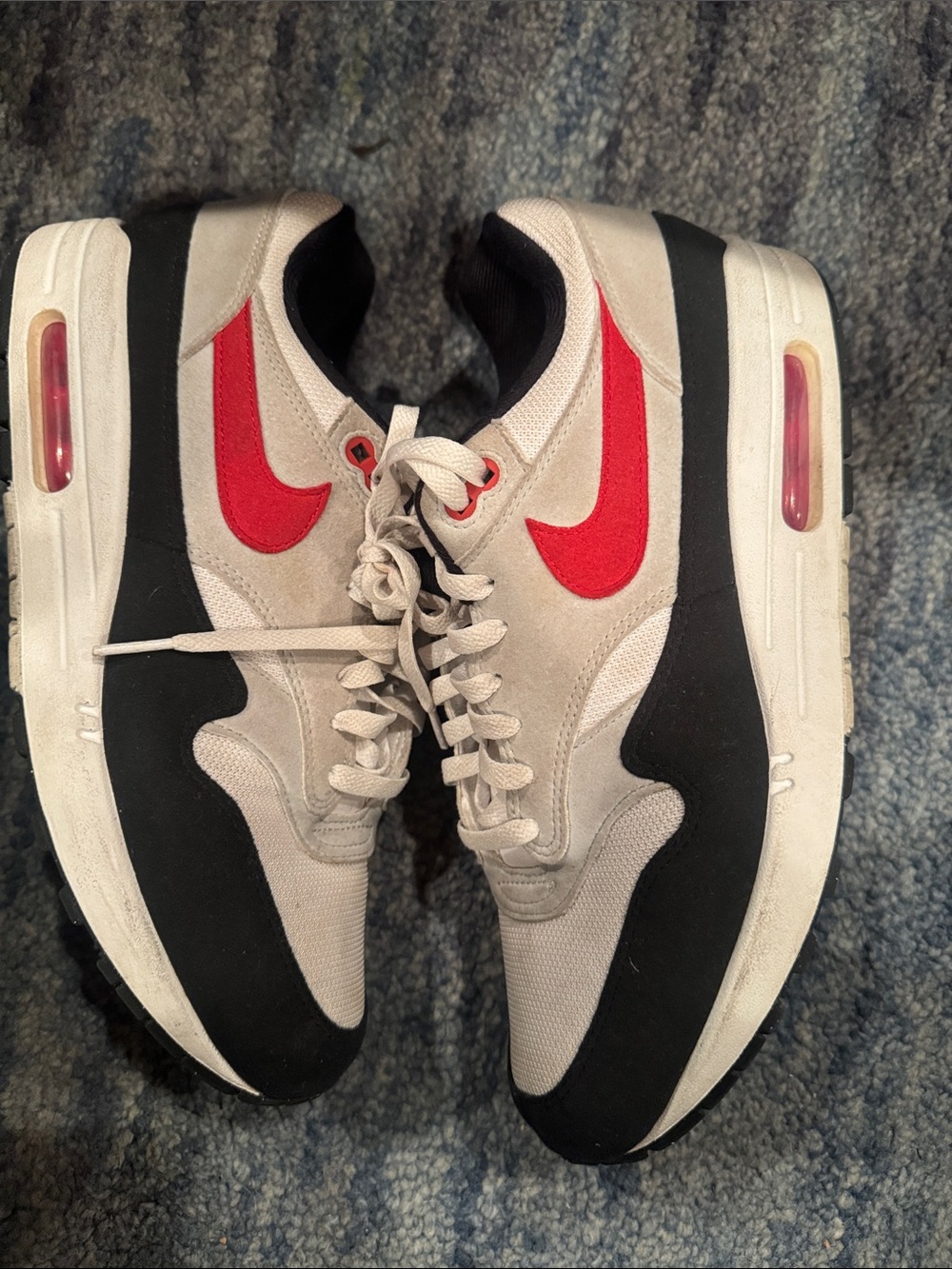 Nike Air Max White Black with Red Accent Men's Lace-Up Sneakers - Picture 3 of 6